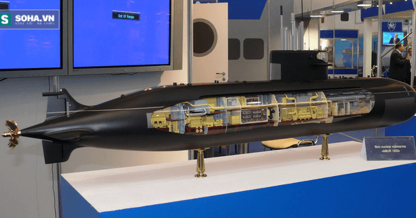 Russia Offers Amur 1650 Submarine with AIP
