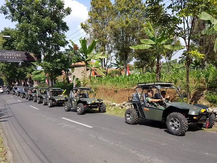 Fin Komodo Mobil  Off Road  Murni Buatan  Indonesia Militer 