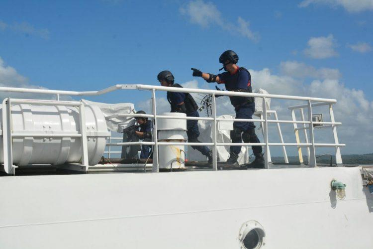 Unit Reaksi Cepat Laut Bakamla Latihan Visit BSS