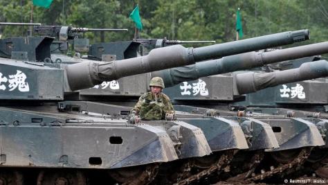 Tank Militer Jepang dalam Latihan Perang (Reuters)