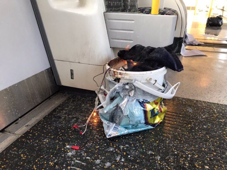 Inggris Naikkan Tingkat Ancaman Pasca-Ledakan di Kereta London