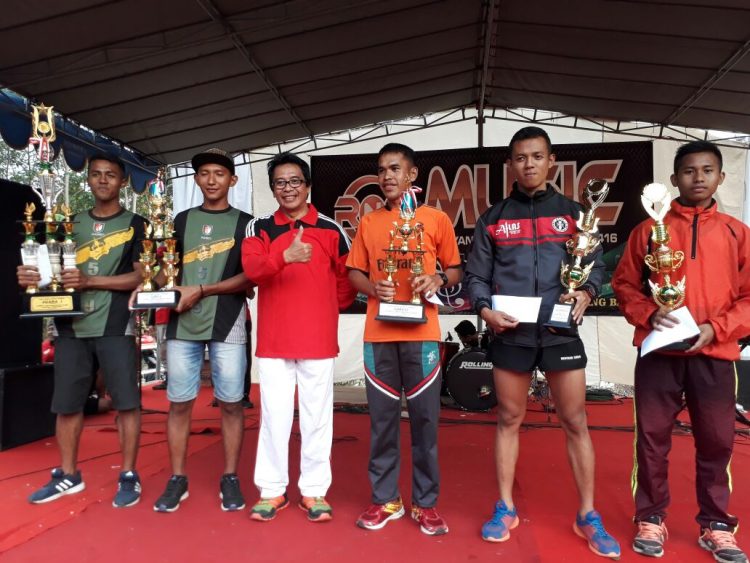 Yonif Raider 509 Kostrad Borong Piala Lomba Lari 10 Km
