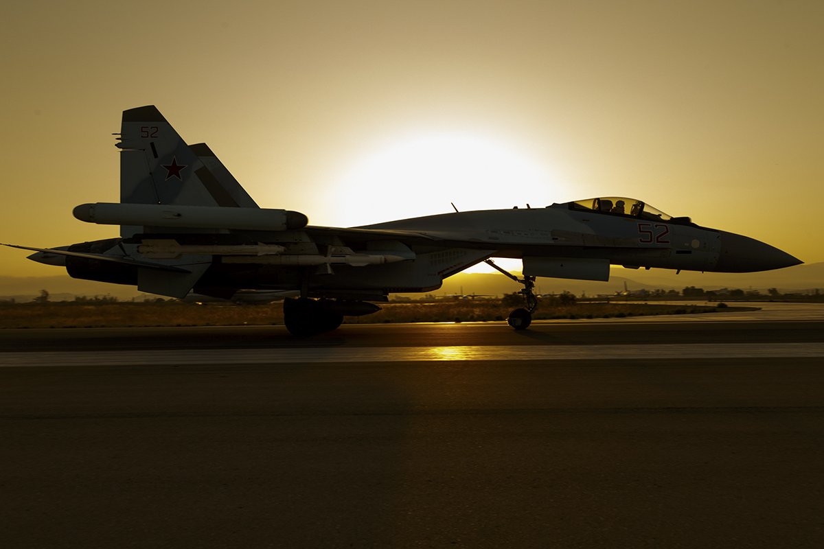 11 Su-35 Bersenjata Lengkap Lebih Baik dari 1000 “Kosongan”