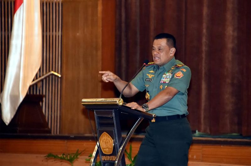 Panglima TNI Enggan Tanggapi Soal “Senjata Ilegal”