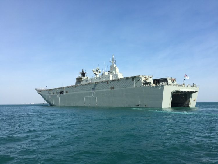 Kapal Perang HMAS Adelaide Merapat ke Jakarta