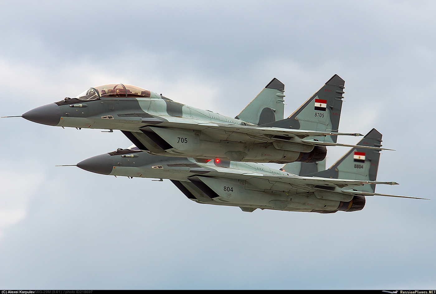 Dua Pesawat Tempur Multirole MiG-29M/M2 Mesir