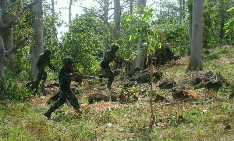 TNI-TD Malaysia Bertukar Taktik dan Teknik Militer