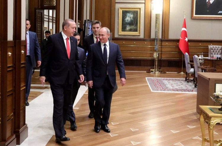 Putin-Erdogan Bahas Keutuhan Suriah, Irak dan S-400