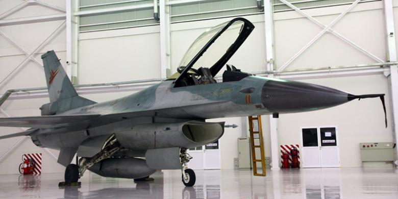 F-16 Lanud Roesmin Nurjadin Jalani ‘Upgrade’ Avionik