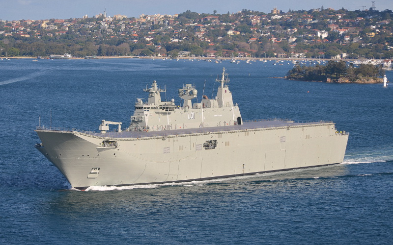Kapal Perang AL Australia Kunjungi Lantamal III