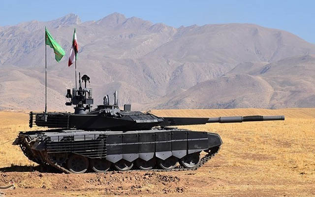 Komandan: Militer Iran Segera Akuisisi Tank “Karrar”