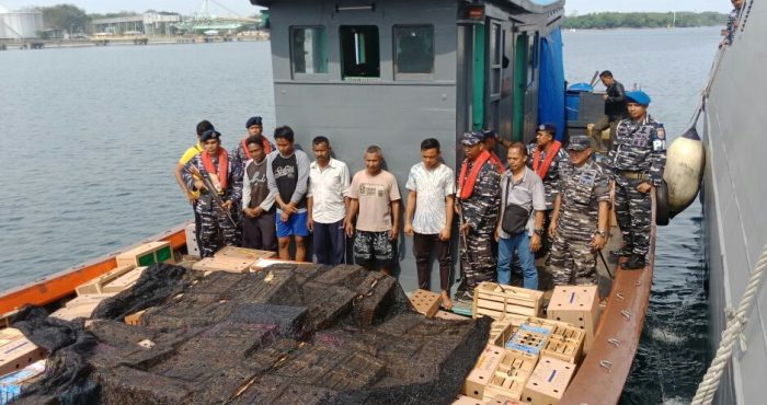 KAL Bireuen Tangkap Kapal Barang Ilegal dari Thailand