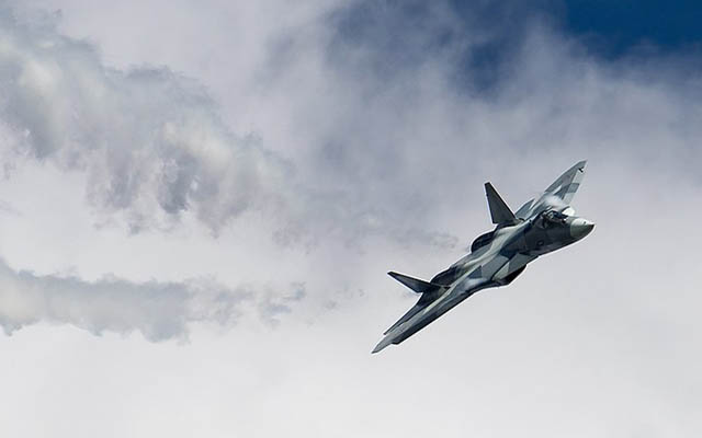 UAC Rusia Siap Adaptasi Su-57 untuk Kapal Induk Baru