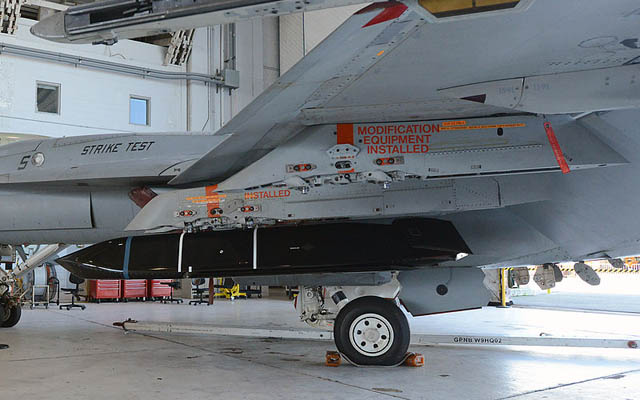 F/A-18 Super Hornet Akan Uji Tembak LRASM Tahun Ini
