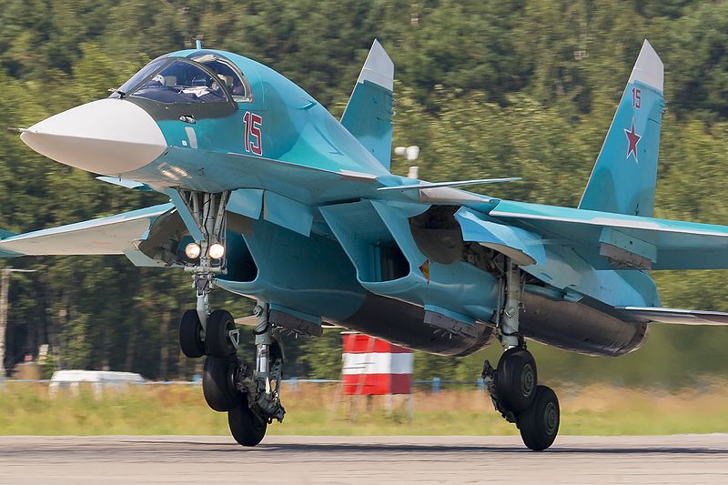 Dua Su-34 Rusia Direlokasi ke Garis Depan