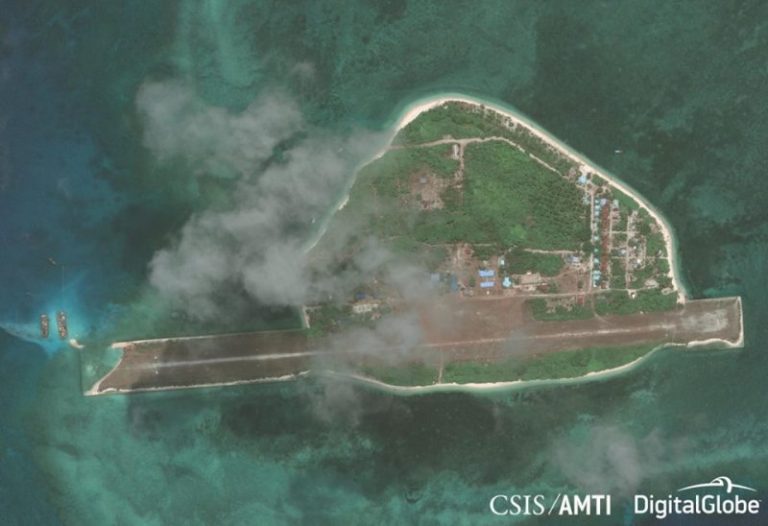 Filipina Perbaiki Landasan Pesawat di Kepulauan Spratly