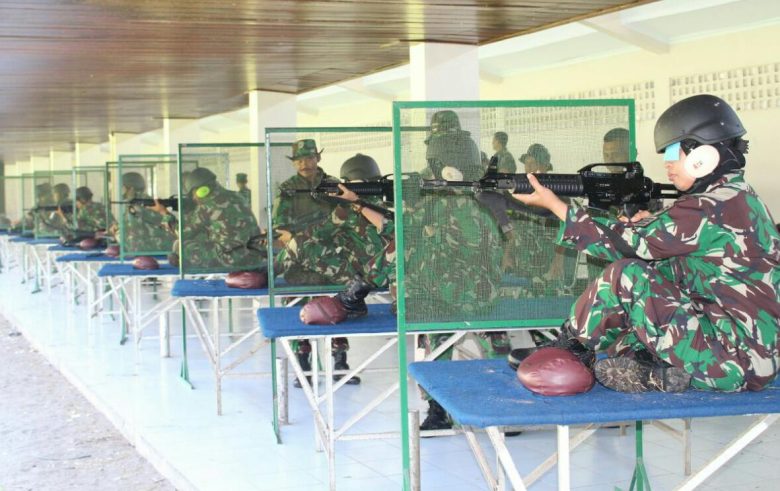 Gunakan SS2-V1, Lanal Yogyakarta Latihan Menembak