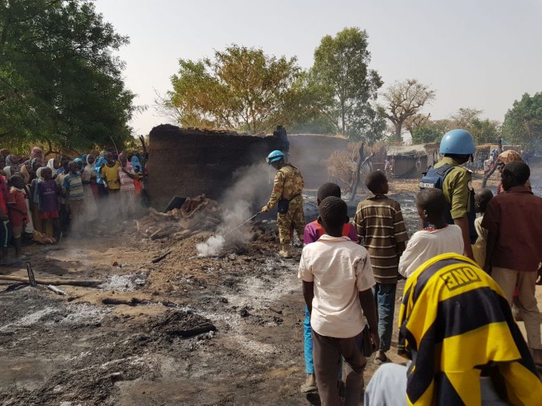 Satgas TNI Konga Bantu Penanganan Kebakaran di Darfur