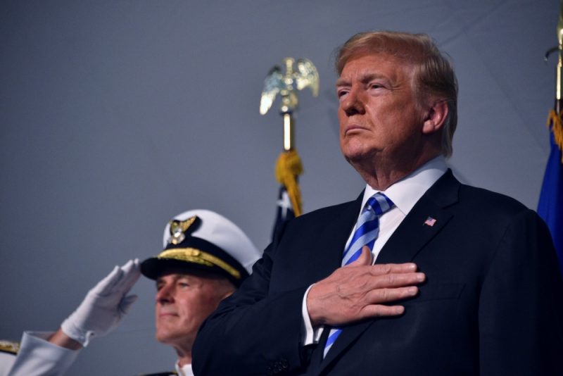 Trump Perintahkan Pentagon Bentuk Pasukan Luar Angkasa