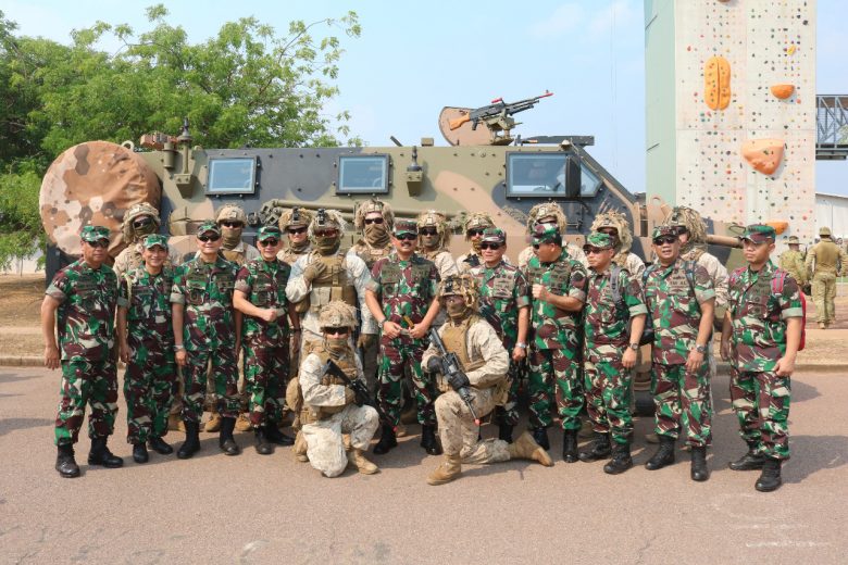 Panglima TNI Kunjungi Robertson Barracks di Australia