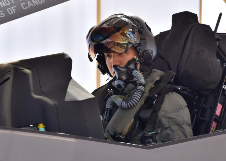 Pilot Pertama F-35A Korea Selatan yang Terbang Solo