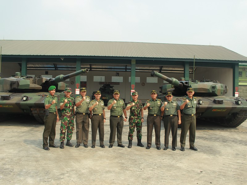 Staf Ahli Kasad Cek MBT Leopard dan IFV Marder Yonkav 1 Kostrad