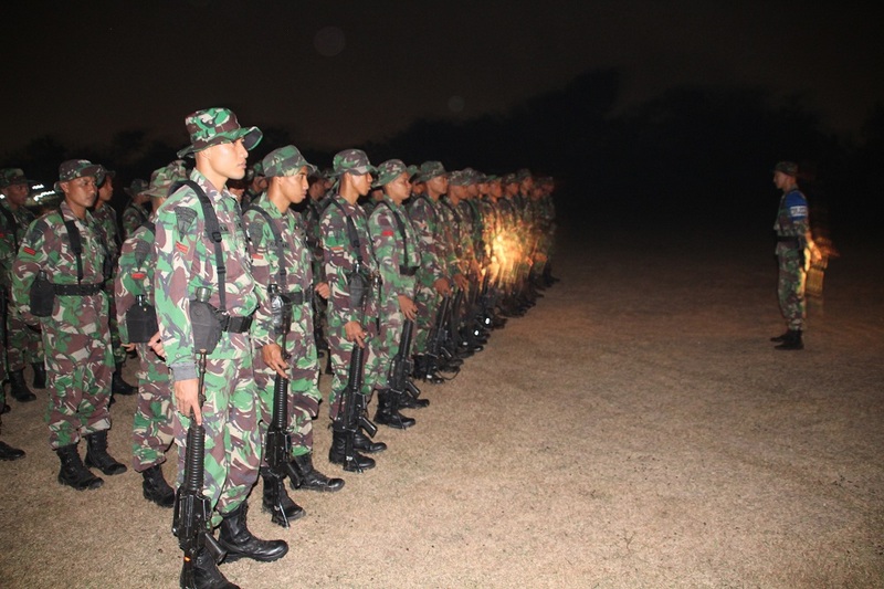 Yonif Para Raider 503 Kostrad Latihan Menembak Malam Hari