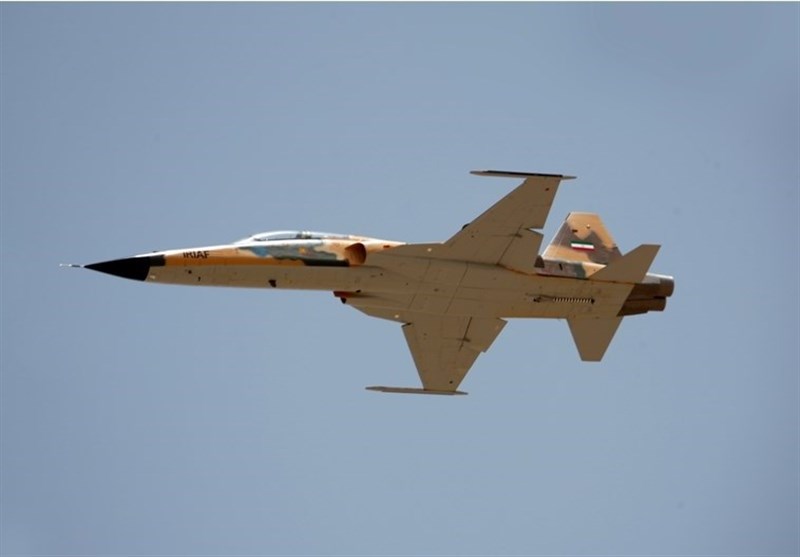 Iran Akan Kirim Jet Tempur & Sistem Rudal ke Suriah