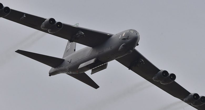 Pembom B-52 AS Menyerang Laut China Timur