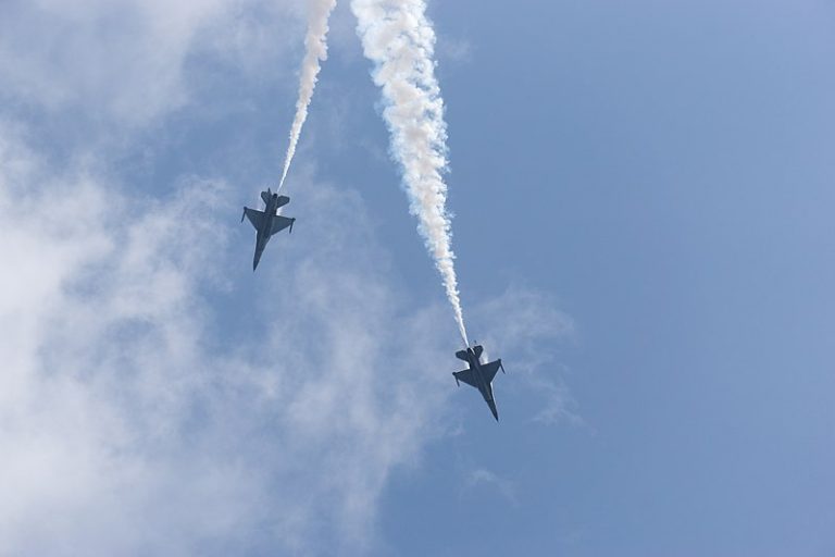 TNI AU dan RSAF Latihan Pertempuran Udara