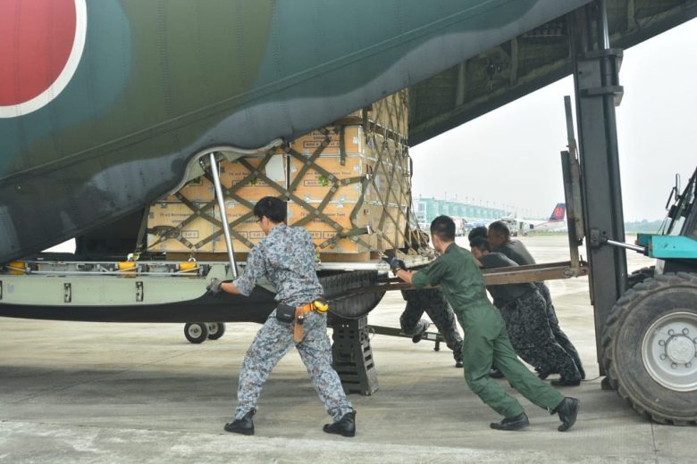 9 Pesawat Negara Sahabat Angkut Bantuan Kemanusiaan ke Palu – Militer.or.id