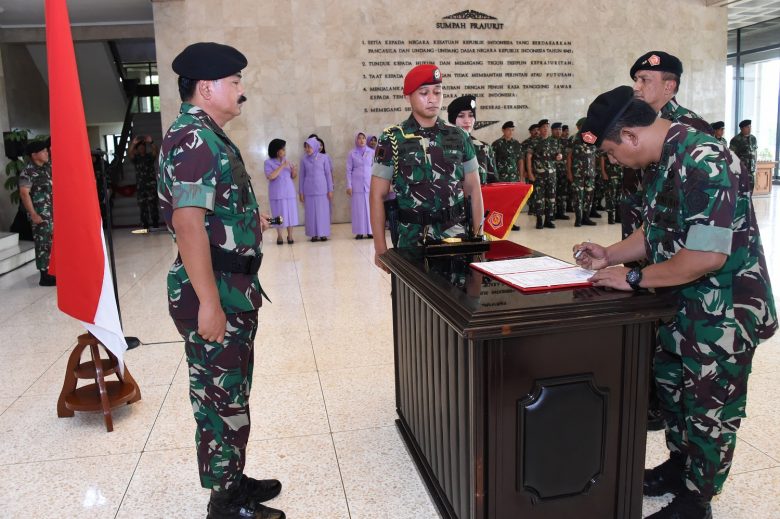 Sertijab Tiga Pejabat Teras Mabes TNI – Militer.or.id
