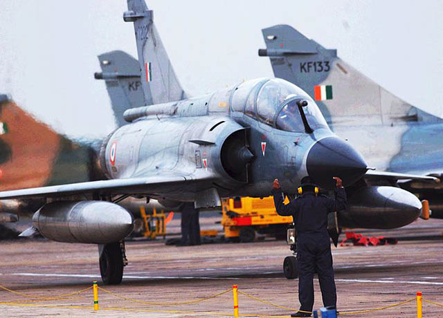 Prancis Jual 2 Mirage 2000 Bekas ke India