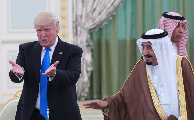 Trump: Raja Salman Tidak Akan Bertahan Tanpa Dukungan AS