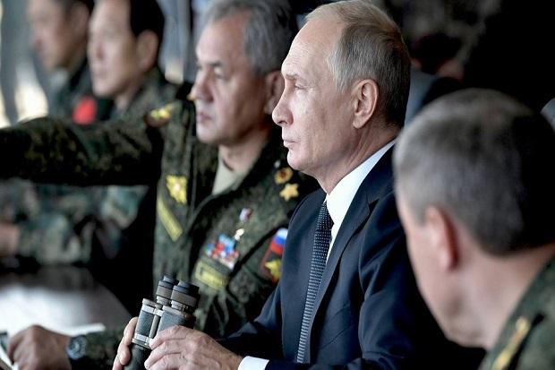 Vladimir Putin Ancam AS dengan Rudal Hipersonik