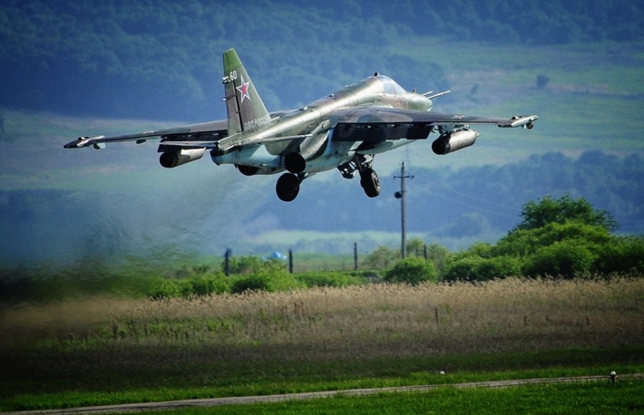 Sukhoi Su-25 dirancang untuk memberikan dukungan udara secara dekat terhadap pasukan darat. Sudah bekerja selama lebih dari 30 tahun.