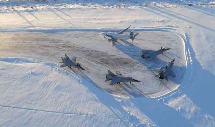 Empat MiG-31 Rusia Mendarat Darurat di Republik Komi