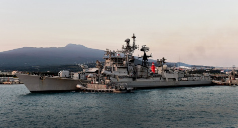 Destroyer INS Rana (D52) visiting Jeju Island (Reddit)