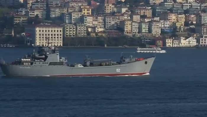 Ukraina Minta Turki Tutup Selat Bosphorus dari Kapal Perang Rusia