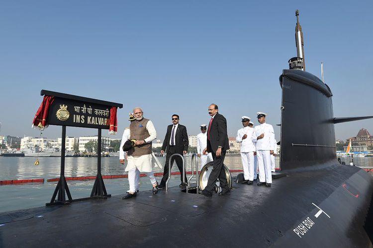 India Tambah 56 Unit Kapal Perang dan 6 Unit Kapal Selam