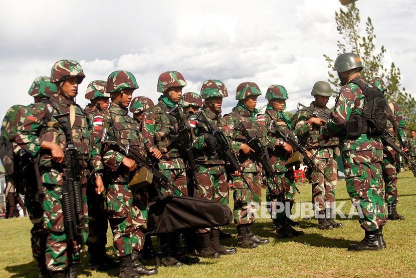 Jenazah Anggota TNI Korban Penembakan KKB di Nduga Diterbangkan ke Timika