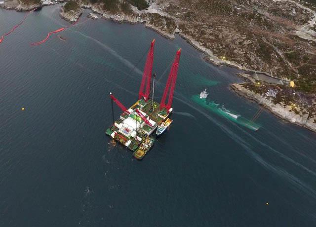 Norwegia Rencanakan Penyelamatan Fregat HNM Helge Ingstad