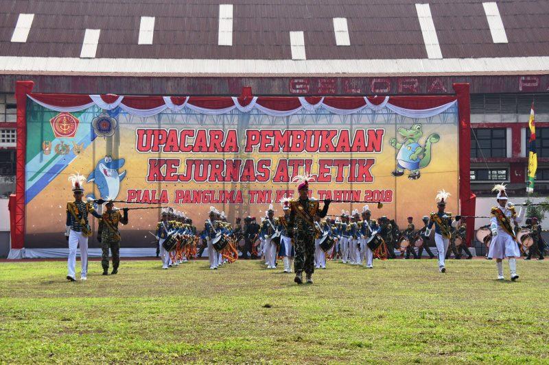 Taruna AAL Meriahkan Pembukaan Kejurnas Atletik Piala Panglima TNI
