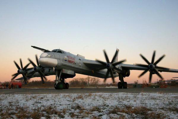 Tu-160M2 Takkan Bisa Gantikan Peran Tu-95 Bear