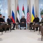 Diplomasi Abu Dhabi: Upaya Negosiasi Trilateral Ukraina-Rusia di Tengah Eskalasi Serangan