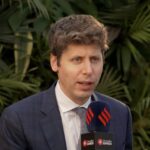 Perdebatan Energi AI: Sam Altman vs. Data, Mengapa Klaim Efisiensi OpenAI Memicu Kontroversi