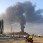 Uni Emirat Arab: Pertimbangkan Respons Militer Pasca-Ratusan Serangan Rudal dan Drone Iran