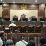 Hakim Larang Sidang Vonis Kasus Korupsi LNG Disiarkan Live di Pengadilan Tipikor Jakarta